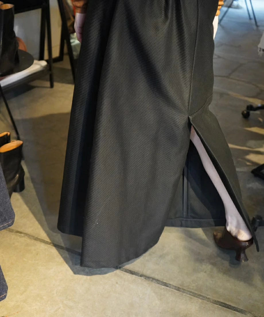 blackスカート