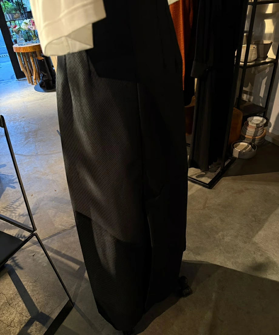 blackスカート