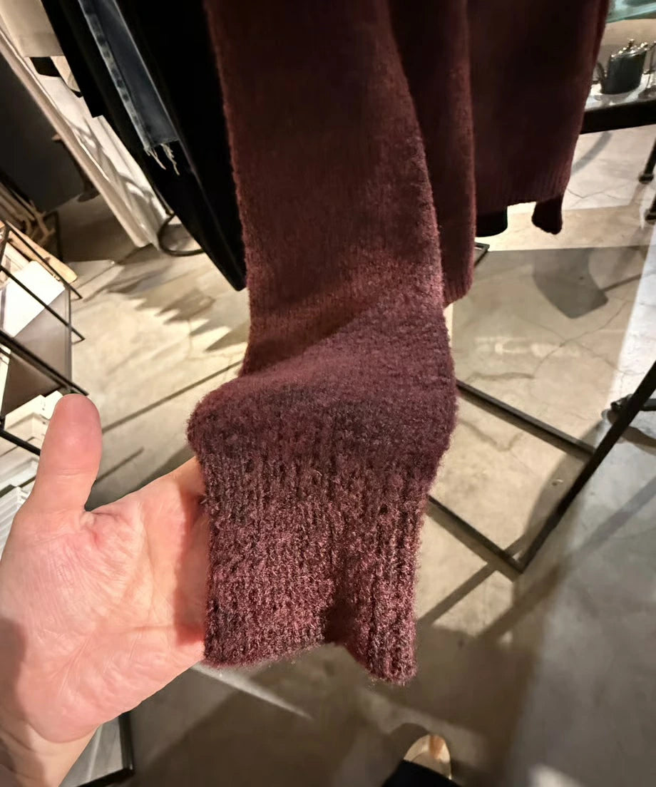 ニットセーター