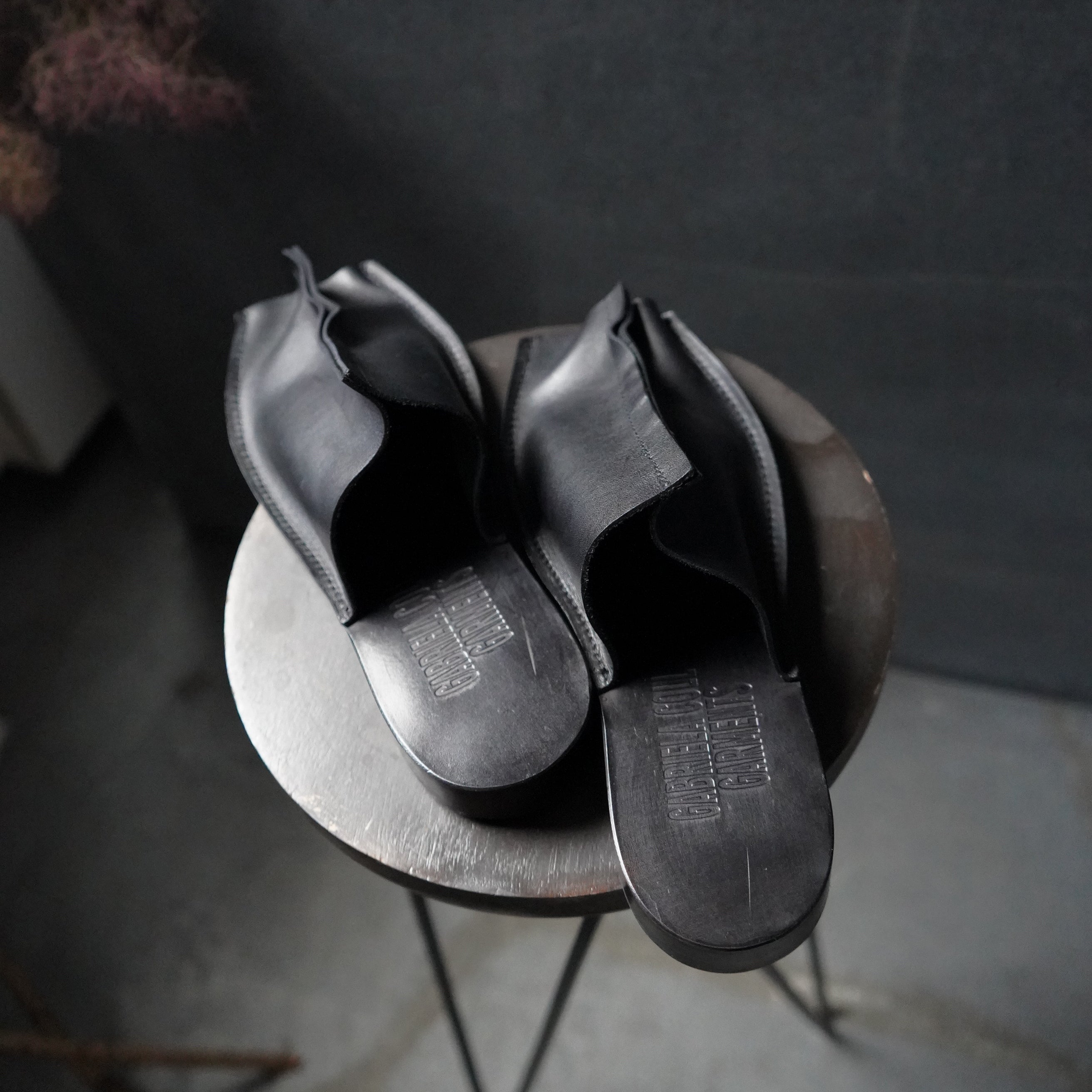 GABRIELA COLL GARMENTS バブーシュ 38 オープントゥバブーシュ Gabriela Coll Garments